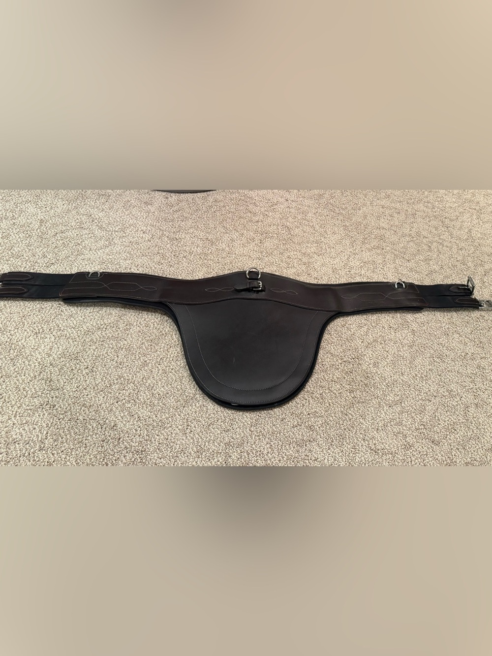 Used Equifit ANATOMICAL BELLYGUARD GIRTH - T-FOAM™ LINER. Size 52”